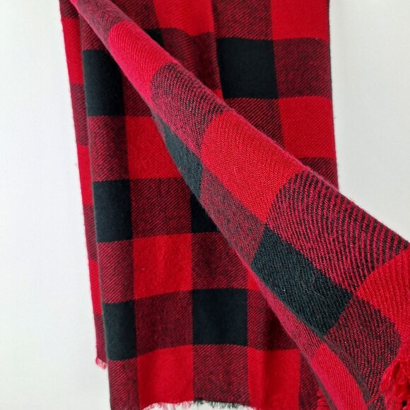 Large Heritage Print Buffalo Plaid Wrap. Red Black Blanket Scarf Size 44 x 84 - Picture 8 of 9